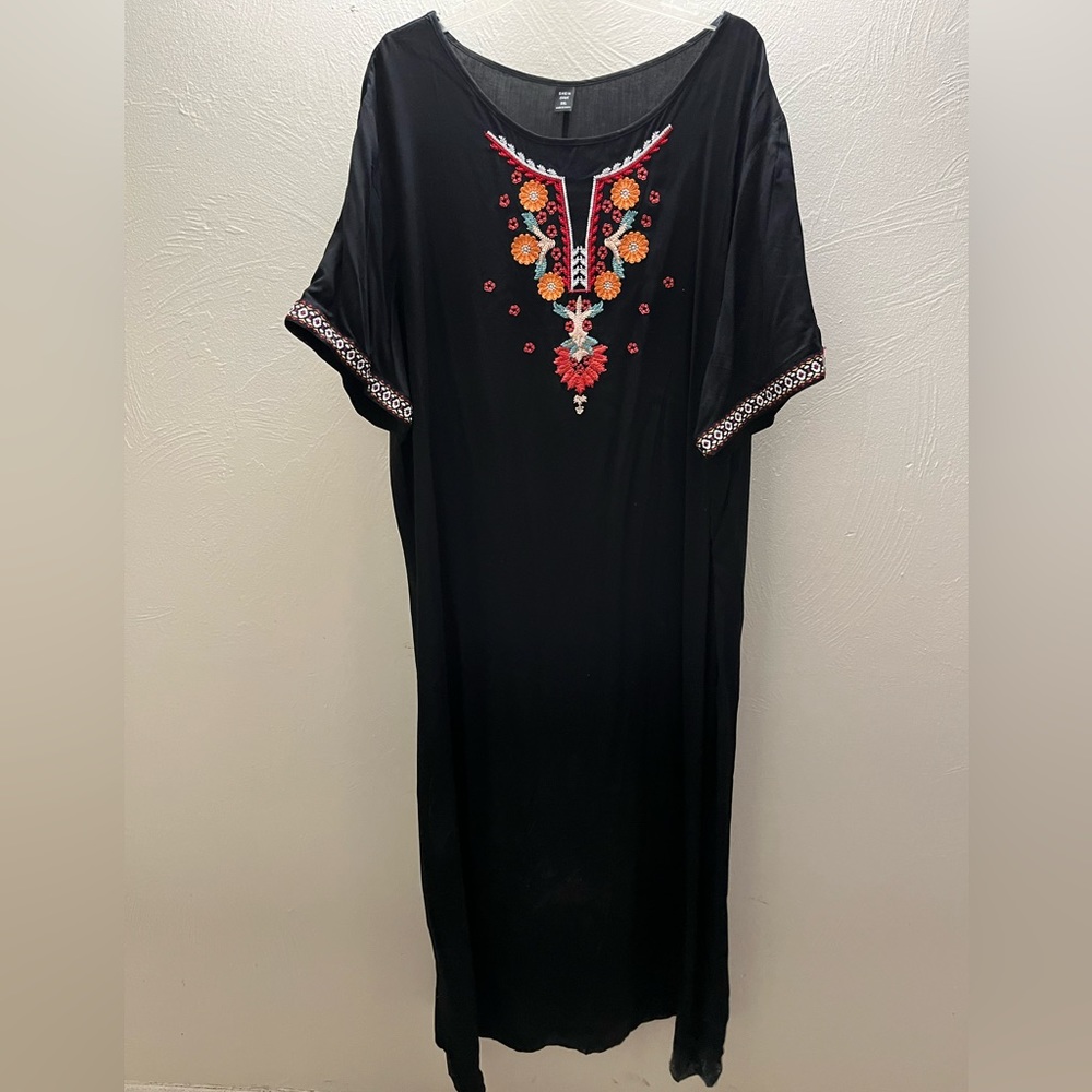 Shein light-weight black dress with embroidery on sleeves and neck in a 5X